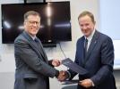 Wydział MEiL Politechniki Warszawskiej podpisał porozumienie o współpracy z Airbus Poland (fot. Maciej Stępnik, Biuro Komunikacji i Promocji PW)