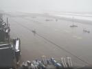 Port Lotniczy Gdańsk - widok na płytę przed terminalem zimą - mgła (fot. Port Lotniczy Gdańsk)