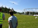 Dron i jego operator - trening do turnieju Fly to Rescue (fot. polsl.pl)