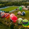 Balony na stadionie w Rypinie (fot. Rypin - oficjalny profil miasta, Facebook)