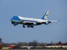 Air Force One lądujący w Dayton, fot. wikipedia