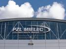 PZL Mielec - logo na hangarze (fot. PZL Mielec)