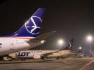 Trzy nowe B737 MAX 8 PLL LOT na Lotnisku Chopina (fot. PLL LOT)