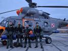 Załoga śmigłowca W-3WARM (fot. załoga śmigłowca W-3WARM)