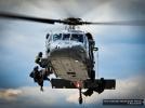 Ćwiczenia wysokościowe z wykorzystaniem policyjnego śmigłowca Black Hawk (fot. KWP w Rzeszowie)
