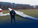 Marek Siuta opowiada o szybowcu SZD-30 Pirat (fot. Muzeum Lotnictwa Polskiego)