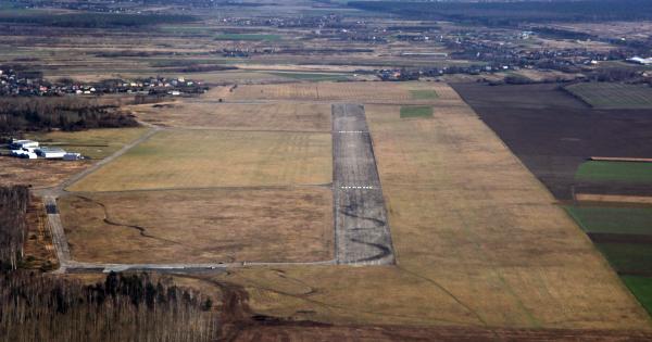 Odwołano licytację terenów lotniska w Rudnikach